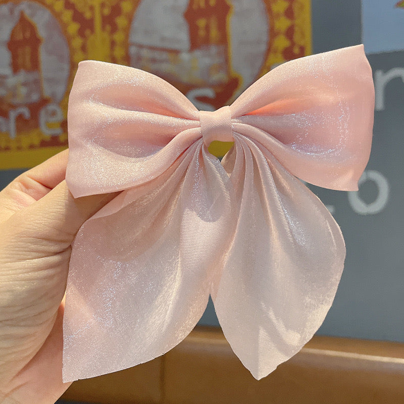 Shiny shimmer bow hair clip