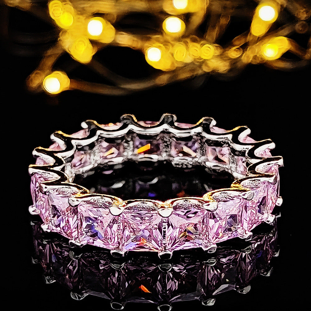 Cubic zirconia ring