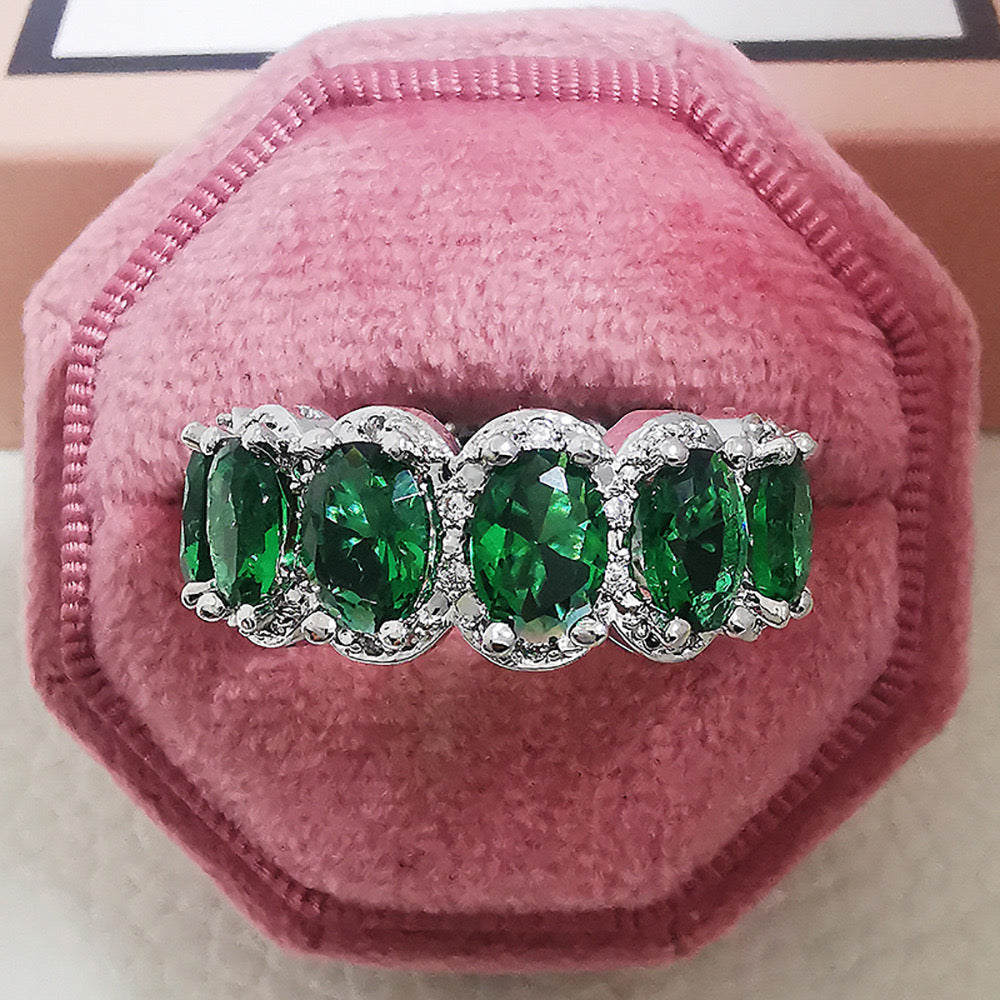 Round Silver Cubic zirconia ring