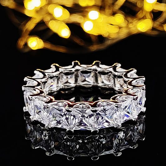 Cubic zirconia ring