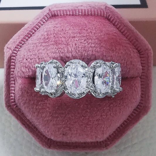 Round Silver Cubic zirconia ring