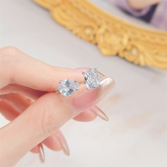 Silver Cubic zirconia adjustable ring